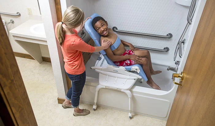 Wave Bath Chair